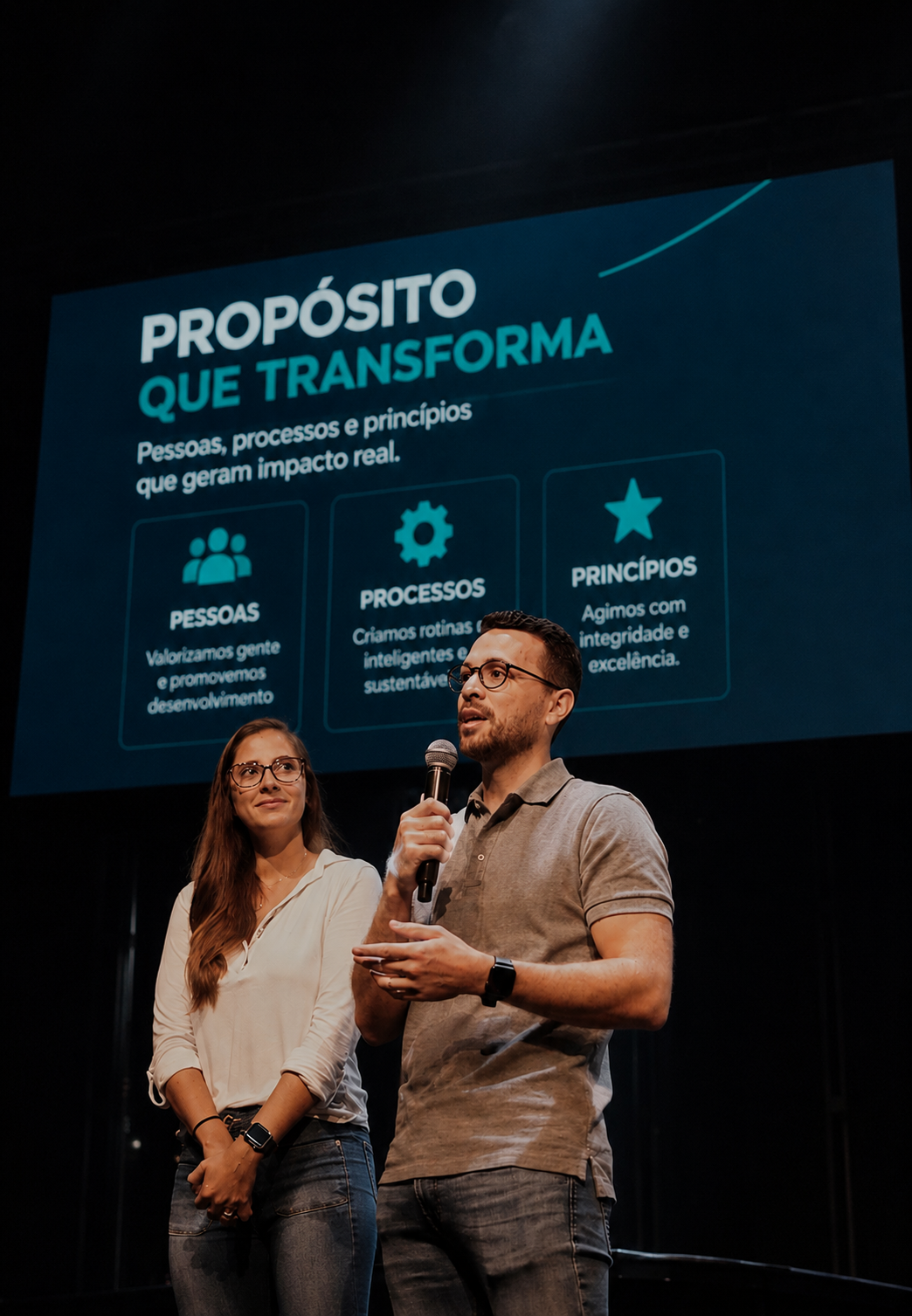 Léo Rodrigues palestrando